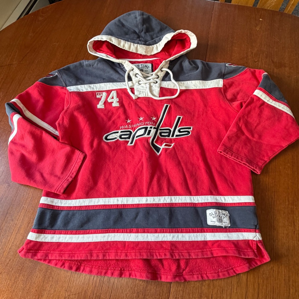 Old Time Hockey Washington Capitals Lace Up Hoodie Red Navy Large NHL Causeway
